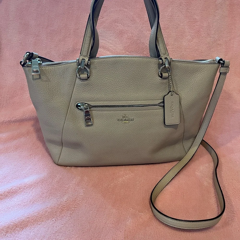 Coach Tan Leather Tote Bag - Picture 1 of 8